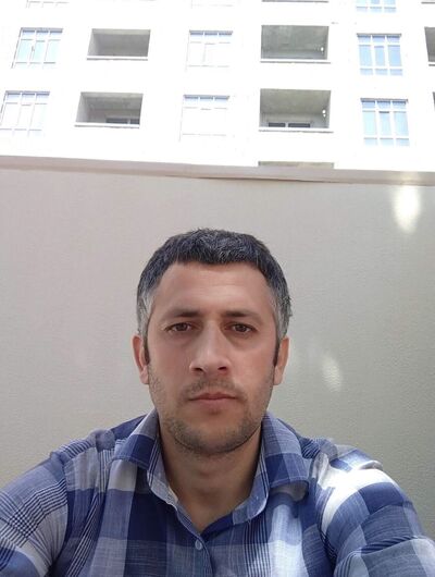  ,   Levon, 36 ,   ,   
