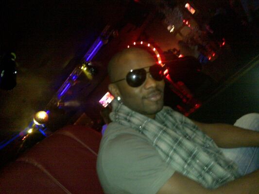  ,   Melo, 40 ,   ,   , c 