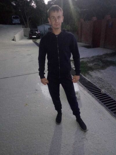  ,   Pavel, 31 ,   ,   , c 