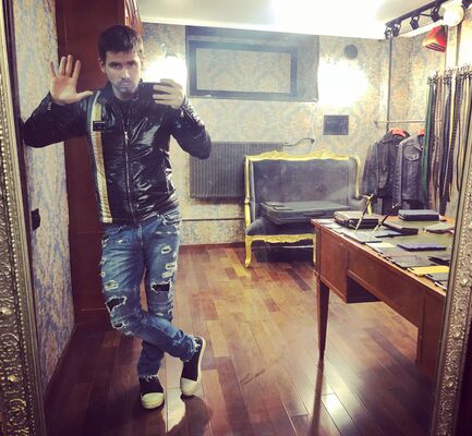  ,   Alex, 35 ,     , c 