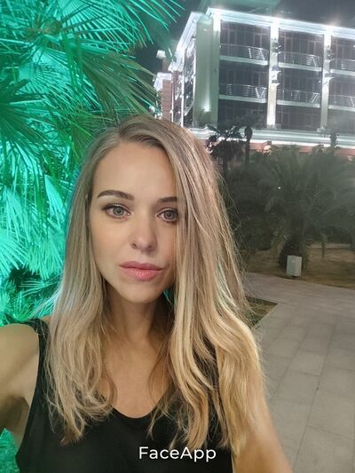  ,   Lina, 45 ,   