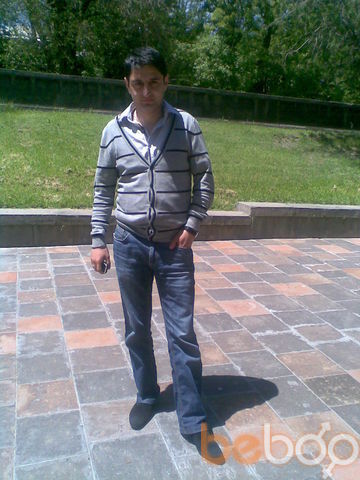  942135  Armen, 36 ,    