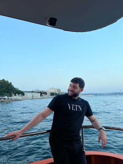  ,   Tim, 29 ,   ,   