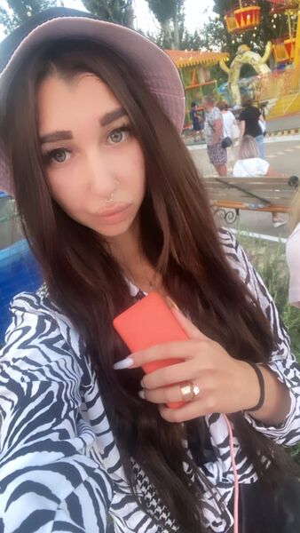  ,   Melony, 30 ,   ,   