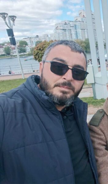  ,   Niko, 42 ,   ,   