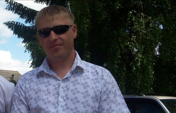  ,   Igor, 46 ,   ,   