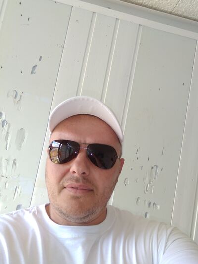  ,   Pavel, 37 ,   ,   , c 