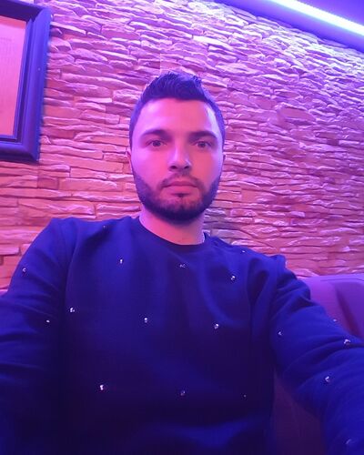  ,   Mike, 35 ,   ,   , c 