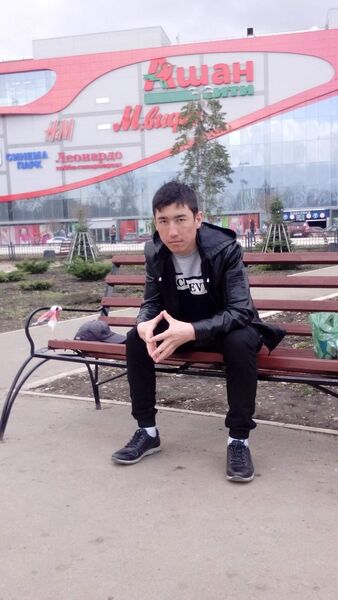  ,   Eldor, 29 ,   ,   