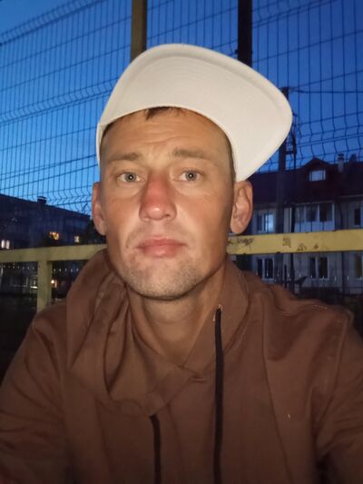  ,   Ivav, 37 ,   ,   