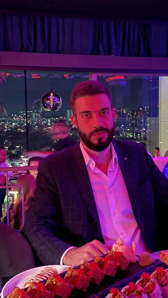  ,   Evgeny, 28 ,   ,   