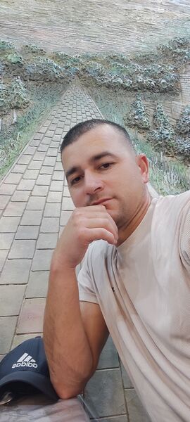  ,   Alik, 39 ,   ,   