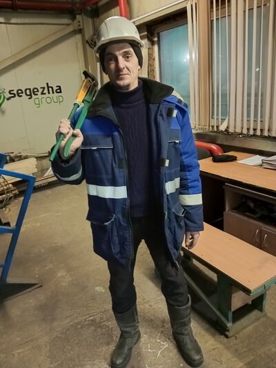  -,   , 42 ,   ,   