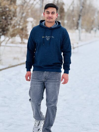  ,   Ali, 21 ,   ,   