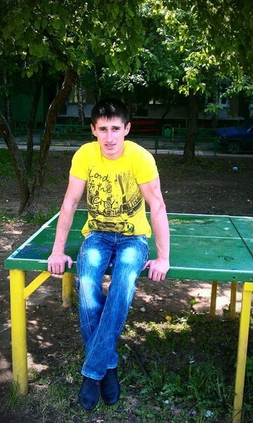  Vlaardingen,   Iurii, 38 ,   ,   , c 