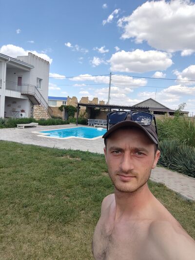  deleted,   Erik, 32 ,   ,   