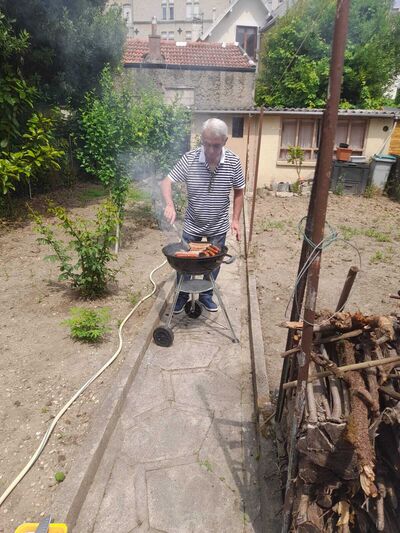  Charenton-le-Pont,   Temuri, 63 ,   ,   