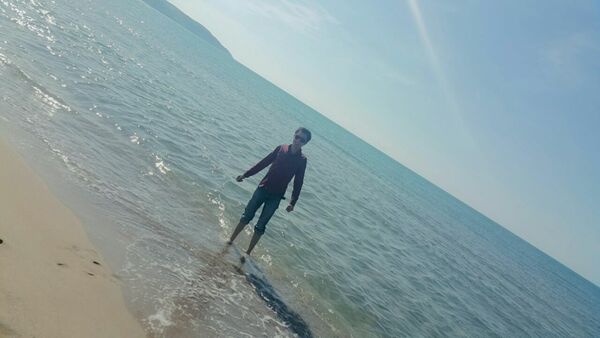  ,   Jasur, 37 ,   ,   , c 