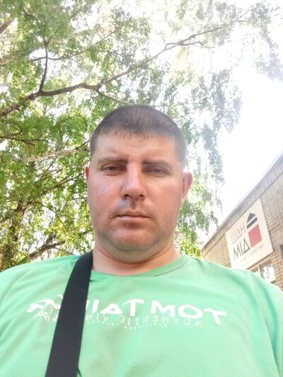  ,   Aleksey, 40 ,   c 