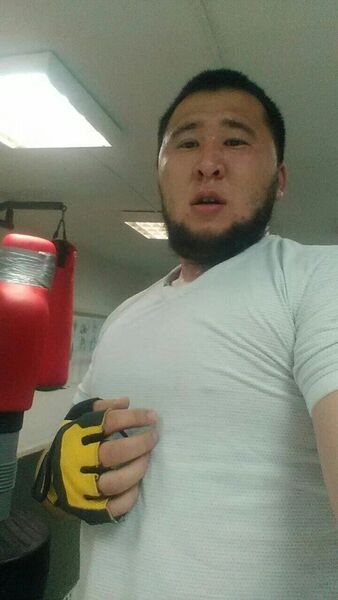  ,   Tony, 36 ,   ,   