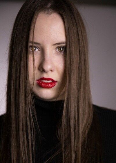  8897705  Daria, 29 ,    