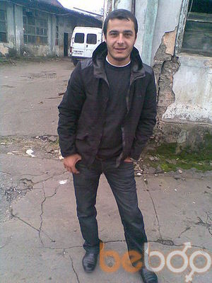  ,   Mamuka, 39 ,   