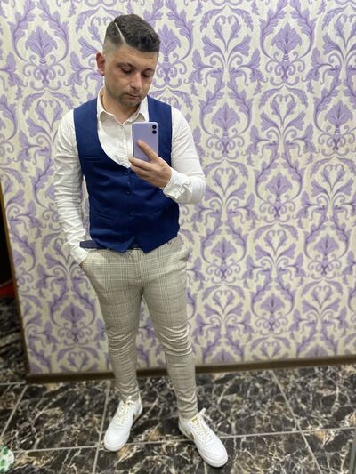  ,   Radu, 26 ,   ,   