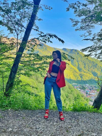  ,   Sandra, 24 ,   ,   