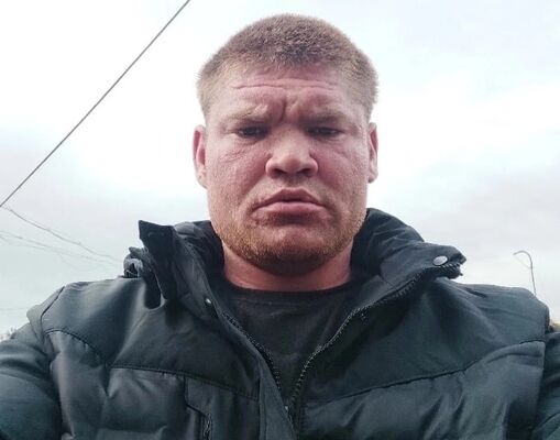  ,   Yury, 35 ,   ,   , c 