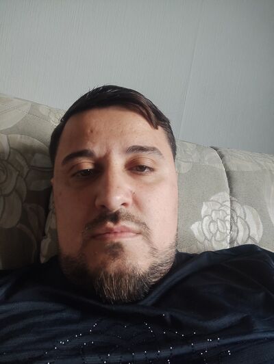  ,   Elvin, 34 ,   ,   