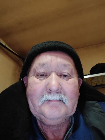  ,   Karim, 63 ,   ,   