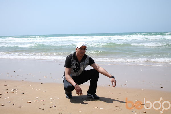  Nesher,   , 33 ,   