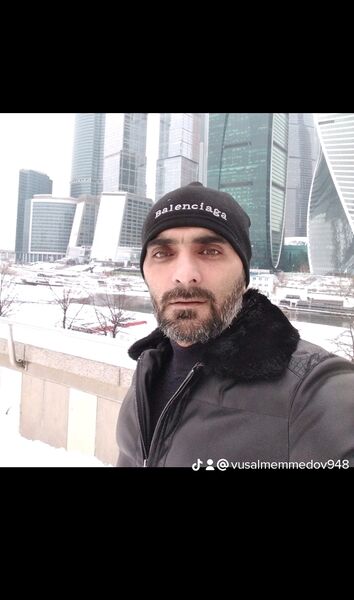  ,   Sultan, 42 ,   ,   