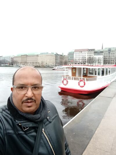  ,   Abdou, 50 ,   ,   