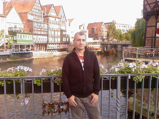  Luneburg,   Otto, 52 ,   