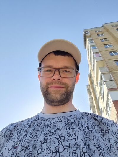  ,   Sergei, 36 ,   ,   