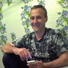  ,   Aleksej, 52 ,   