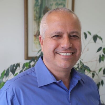  ,   Larry, 62 ,   ,   