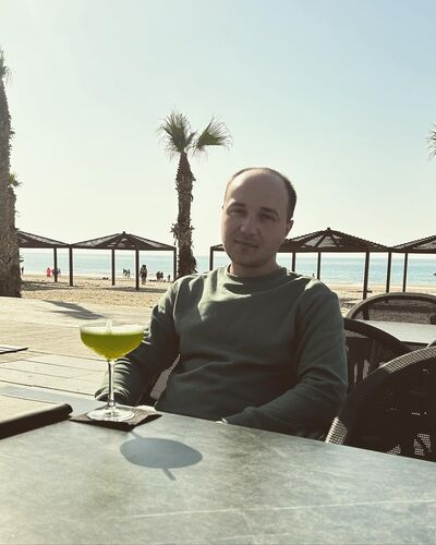  ,   Yauhen, 30 ,   ,   