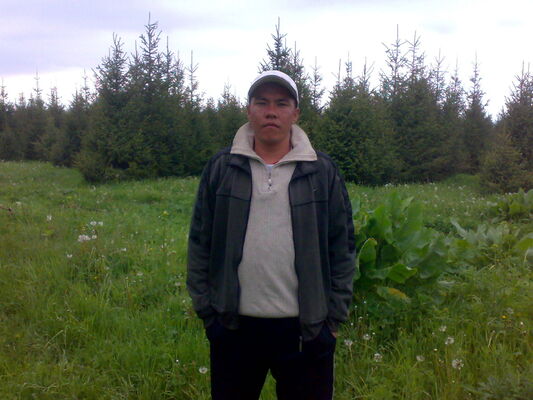  ,   Erka, 40 ,   