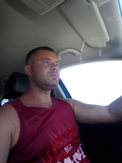  ,   Alex, 34 ,   