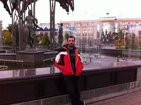  ,   Zoran, 41 ,   ,   , c , 