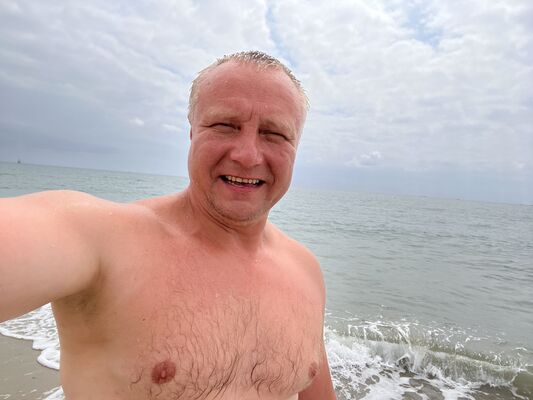  Homberg,   Maksim, 43 ,   ,   
