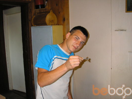  ,   Kenzo, 37 ,   