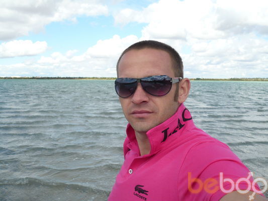  ,   Roman, 42 ,  