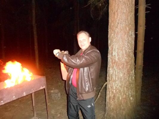  ,   Nik, 49 ,   , 