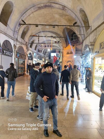  ,   Zafar, 32 ,   ,   