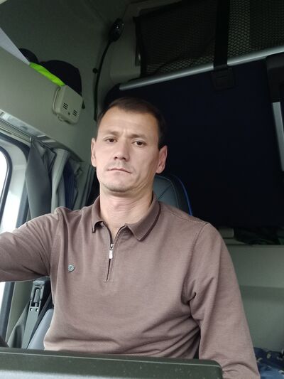  ,   Shams, 42 ,   c 