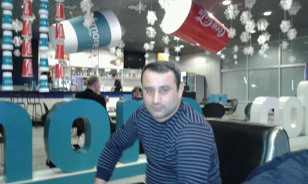  ,   Tahir, 46 ,   