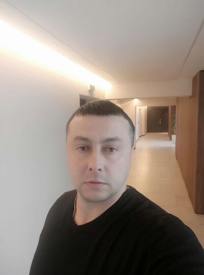  ,   Valera, 40 ,   ,   
